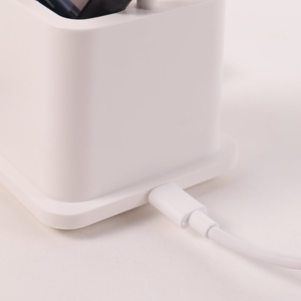 ED168- DeskBell Lamp, Pen Stand & Phone Stand