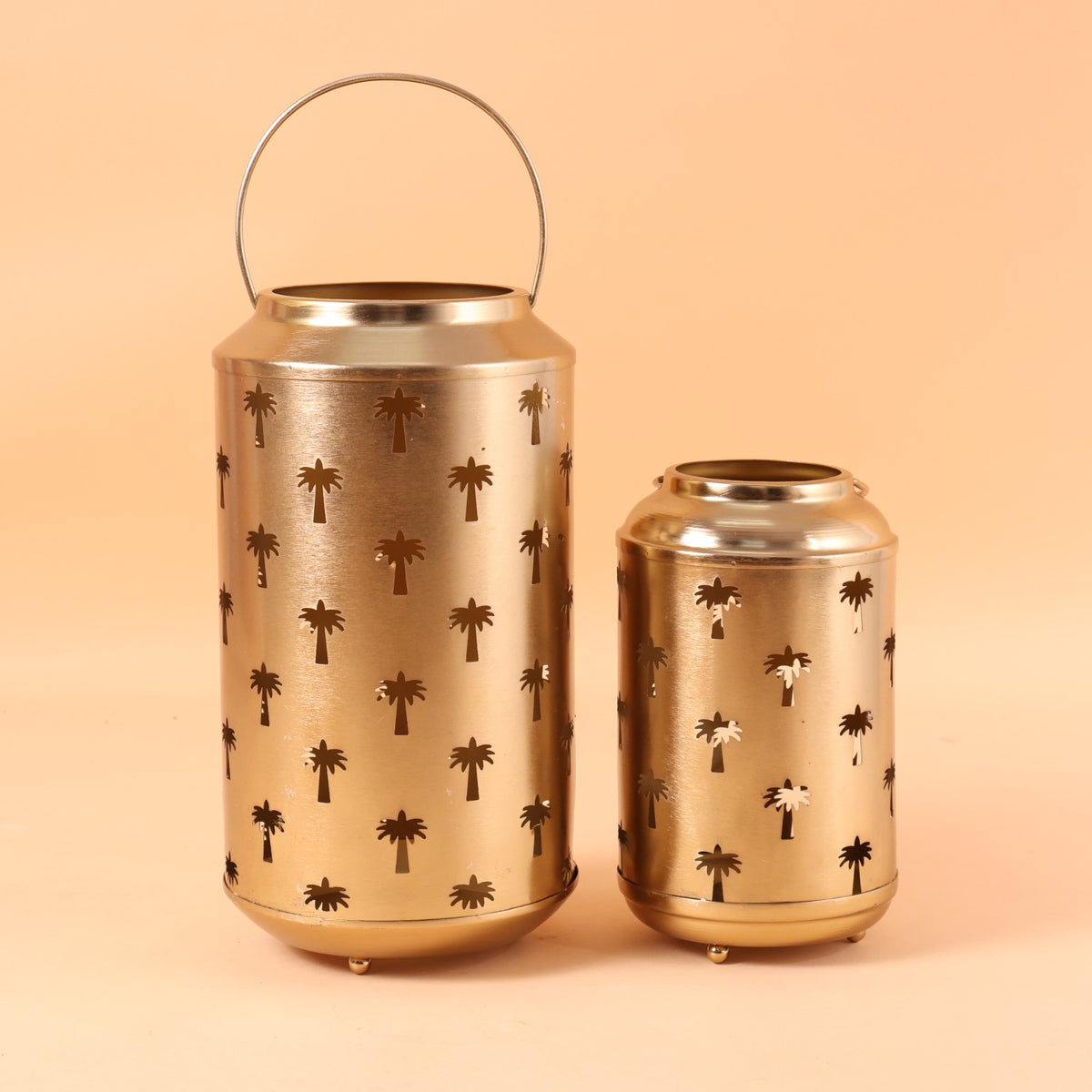 CD319 - Palm Tree Cutwork Lantern