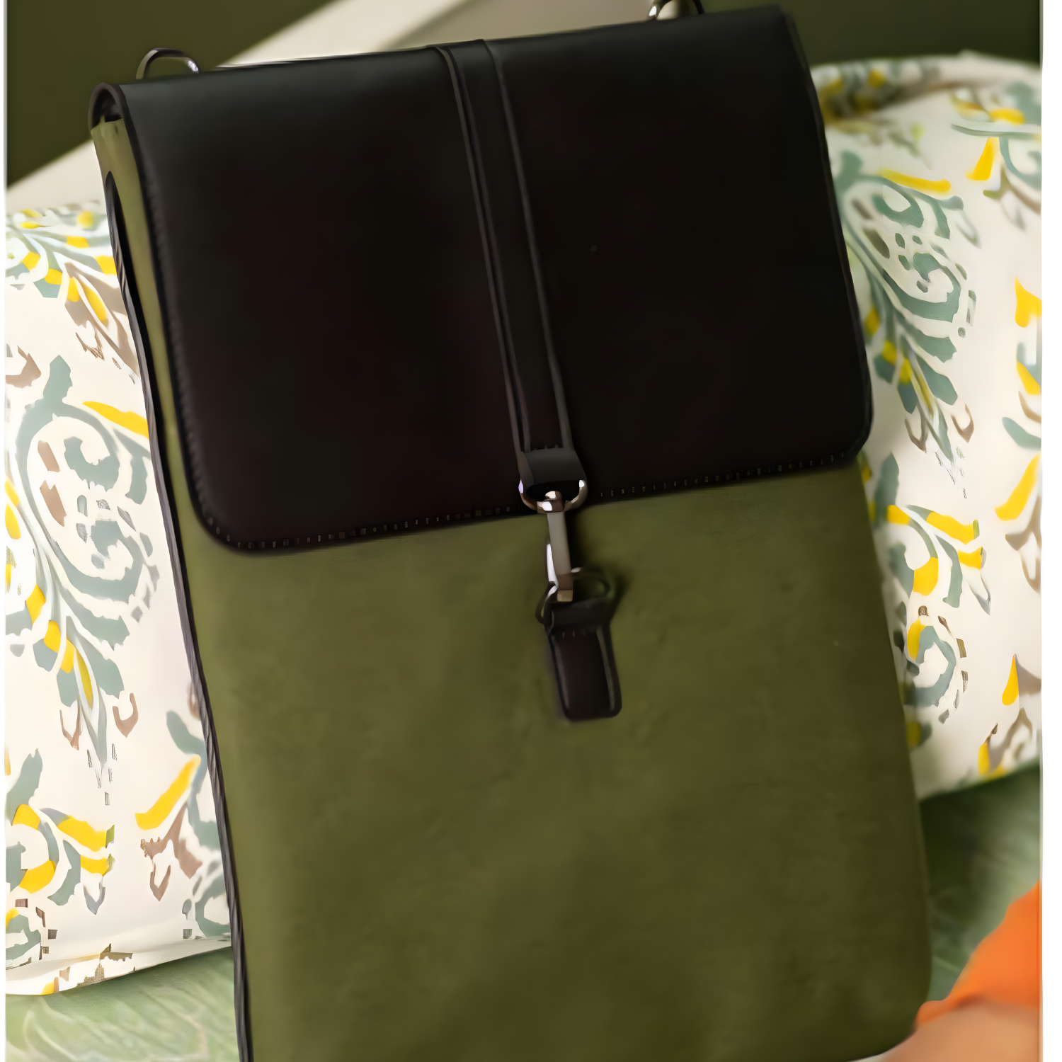 BSB116- Backbencher Laptop Sleeve Cum Sling Bag