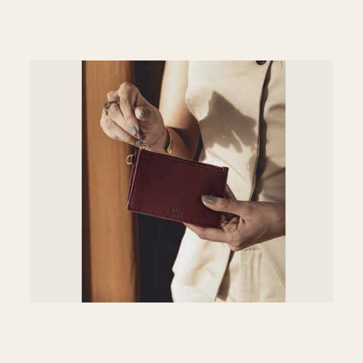 BSV118 - NOOE Okan Zipper Wallet - product image