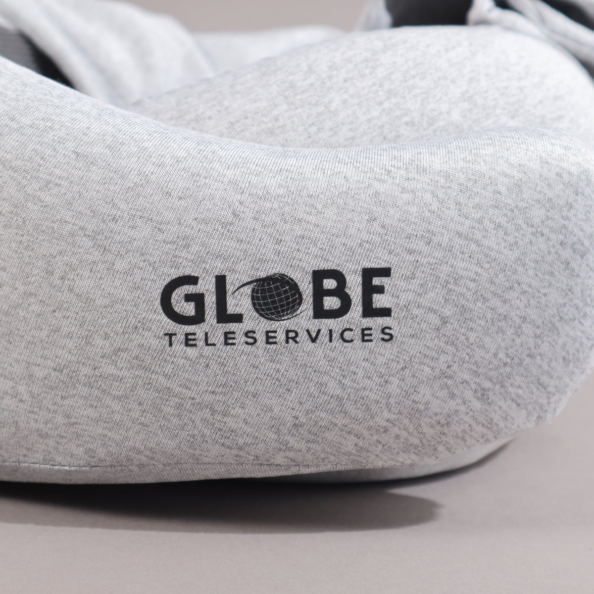 OG33- Bigsmall Nap Ninja Neck Pillow