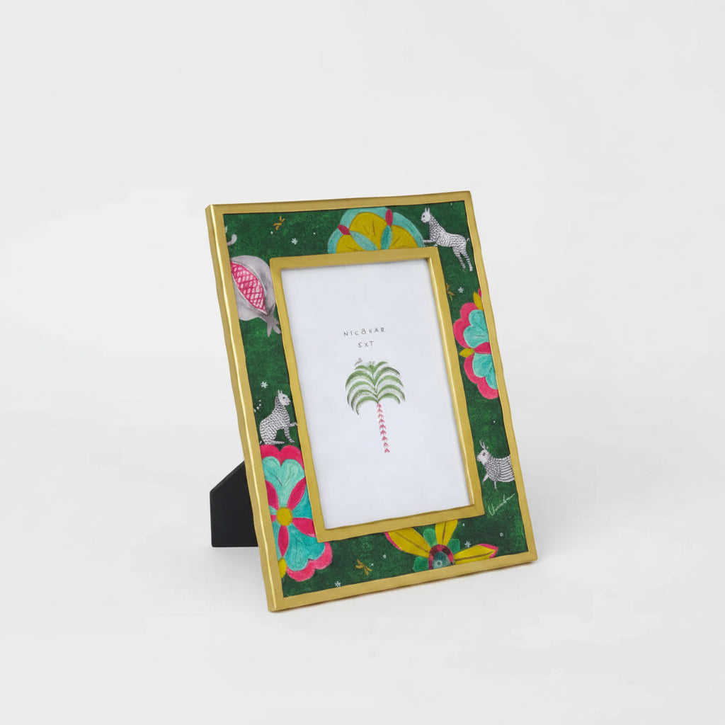 CD150-Nicobar-Anara Photo Frame