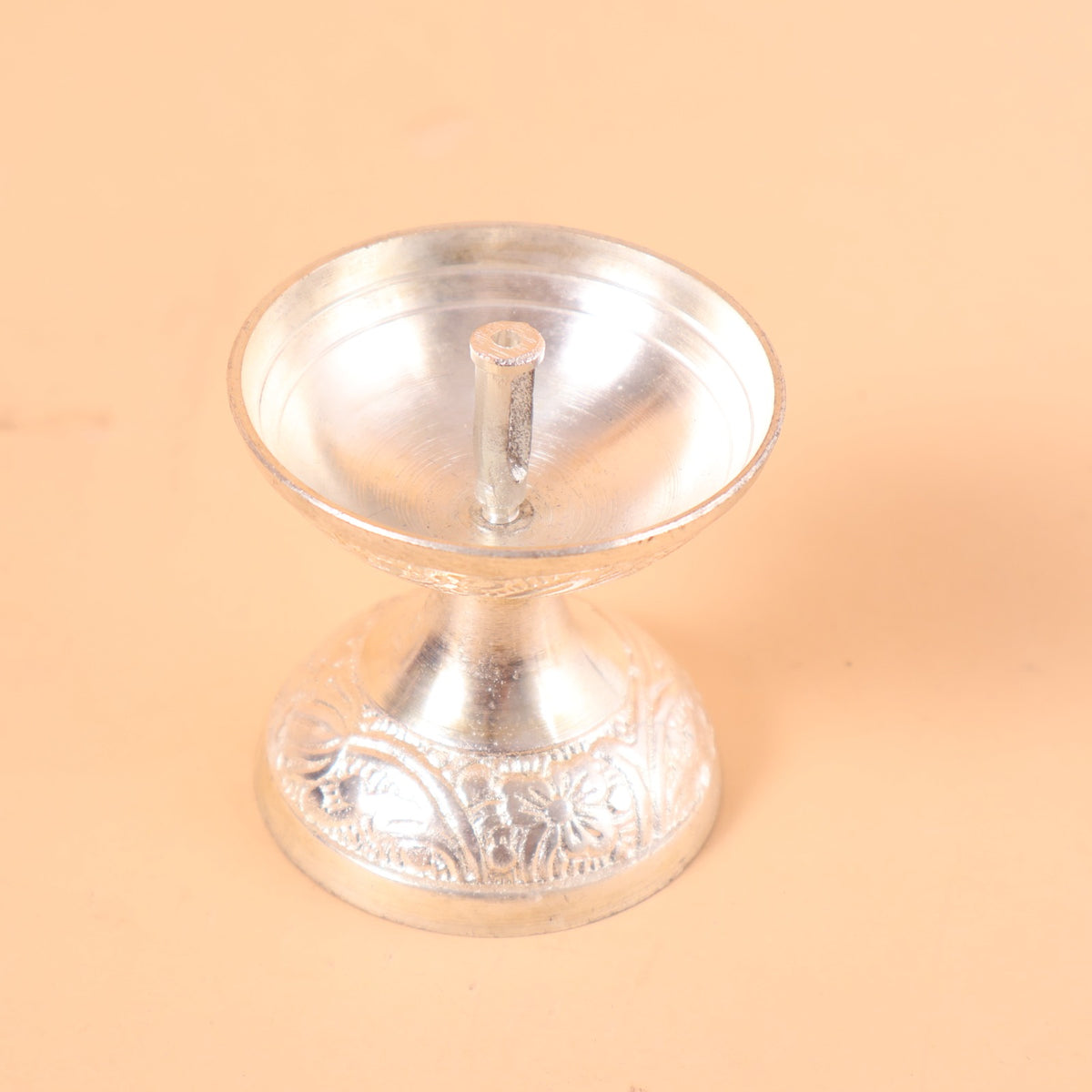 CD305 - Silver Diya and Plate Gift Set image 3