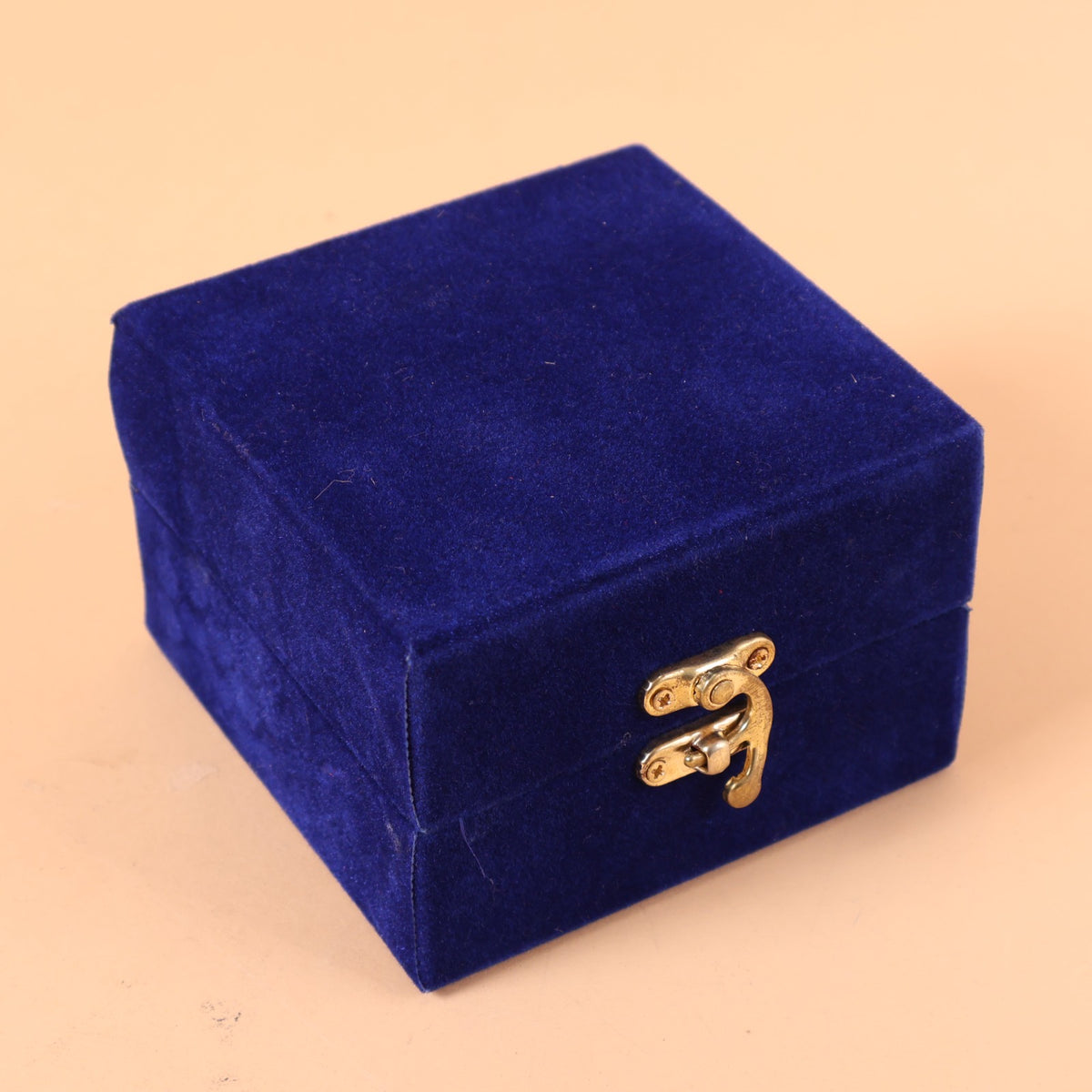 CD305 - Silver Diya and Plate Gift Set image 5