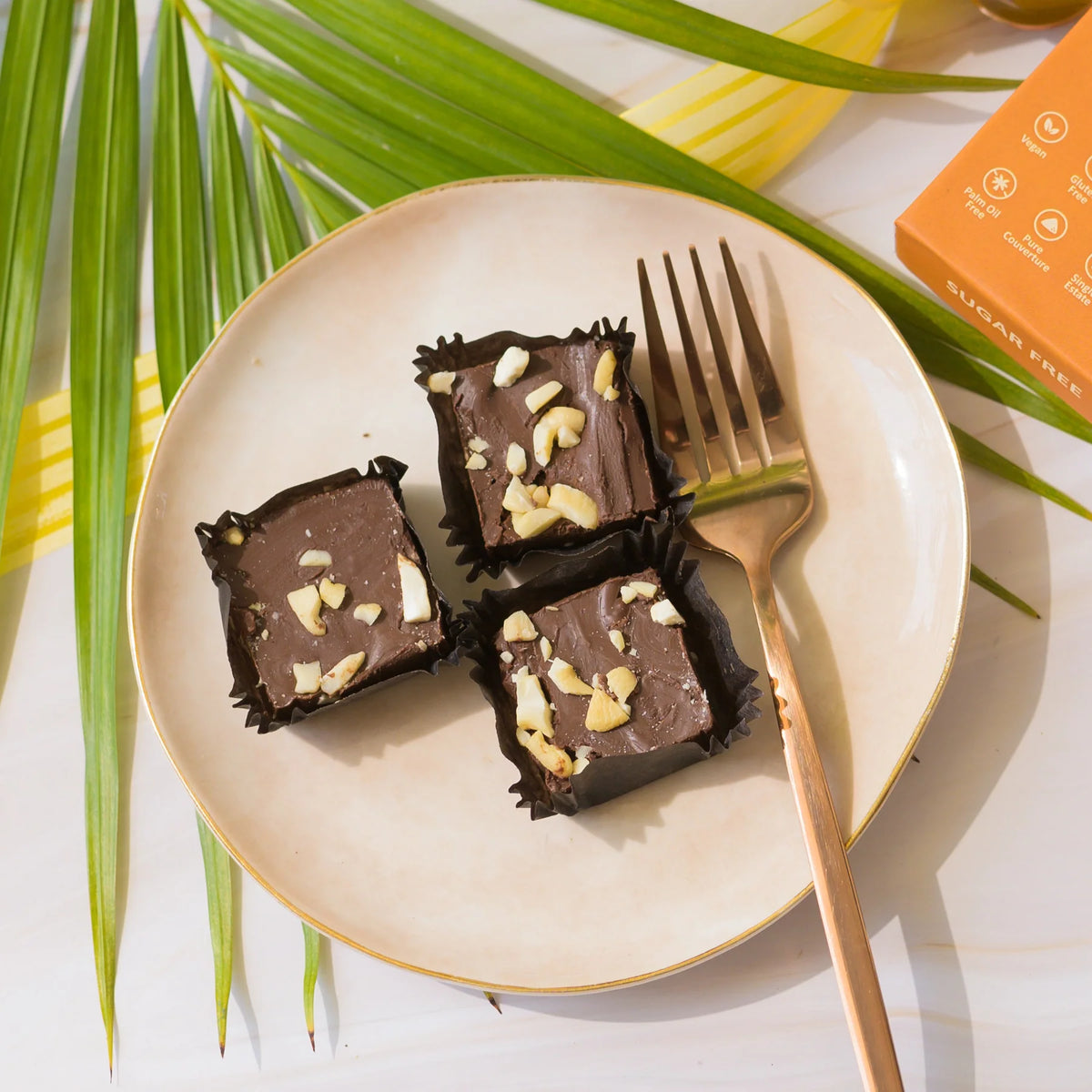 BSE159 - Carra Sugar-Free Kaju Katli Dark Chocolate Ganache