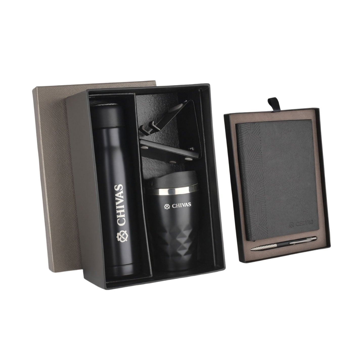 EJK48- Chivas 5-IN-1 Gift Set