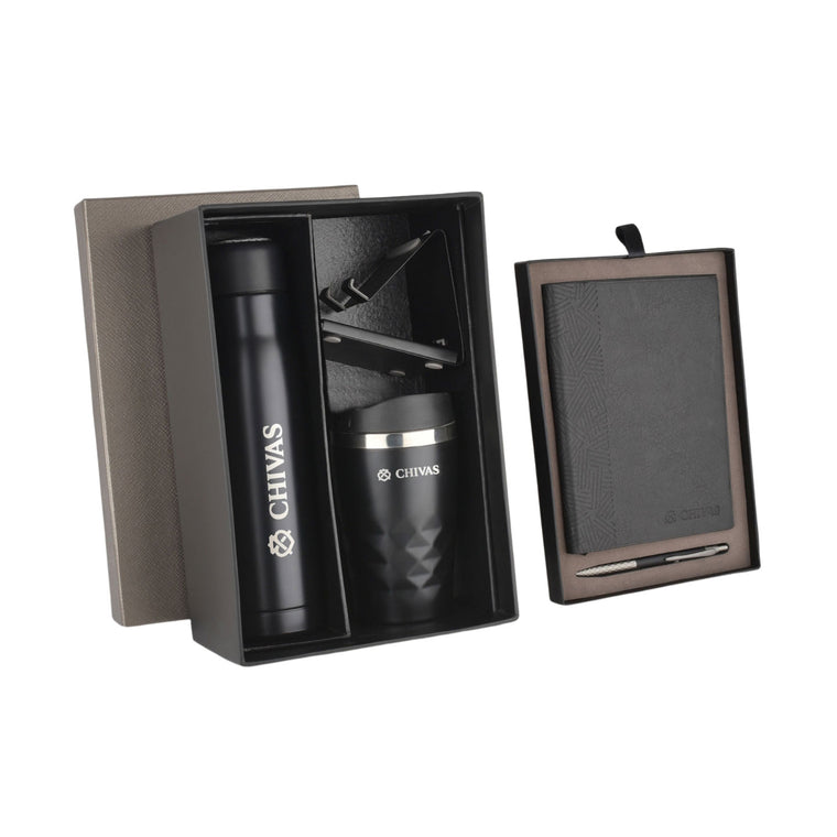EJK48- Chivas 5-IN-1 Gift Set