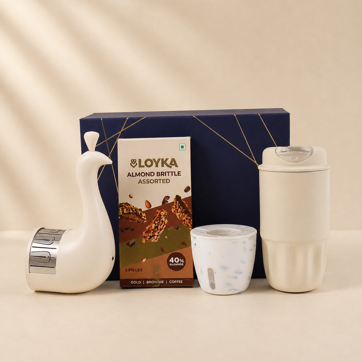 CGH50- Luxe Sip & Treat Hamper