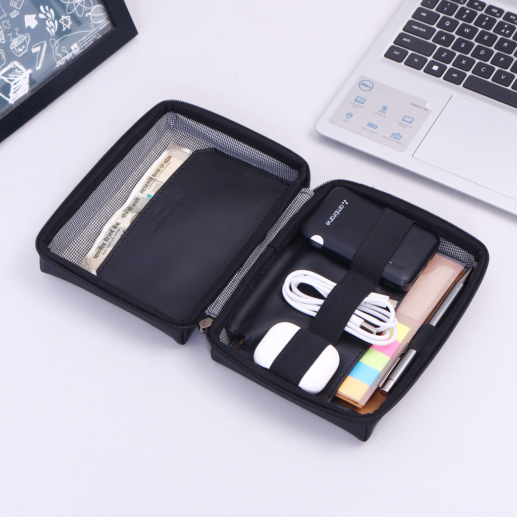 BSB25- Leather Gadget Organizer
