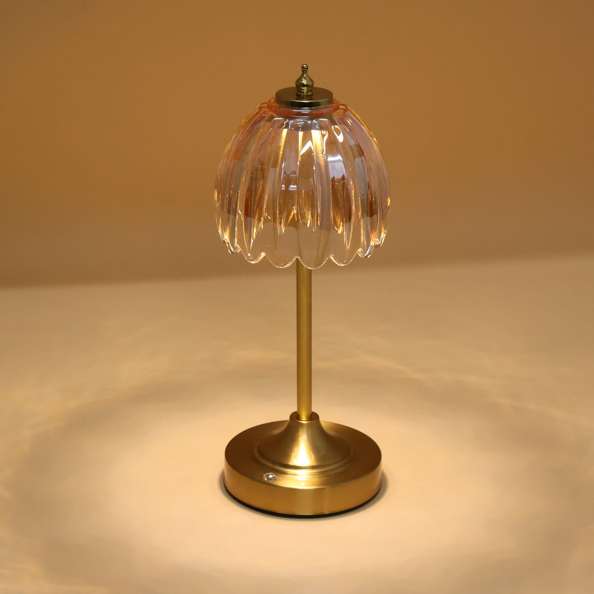 ED178- Shenmoyl Tulip Table Lamp