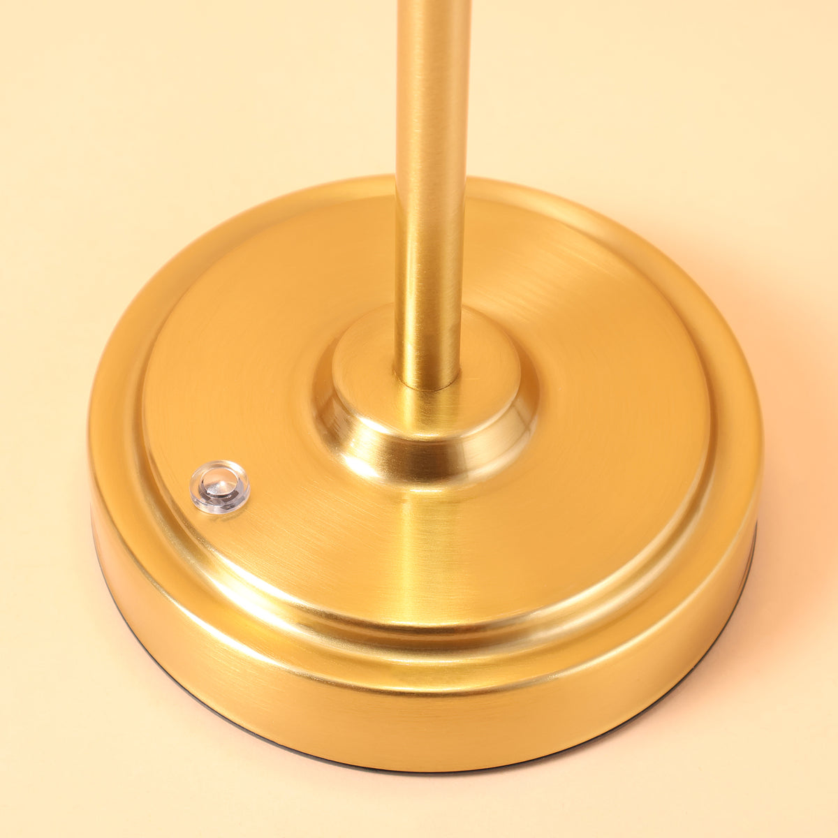 ED297- Lumex Touch Lamp
