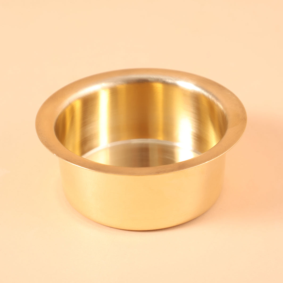 CD276 - Brass Serveware Set of 4