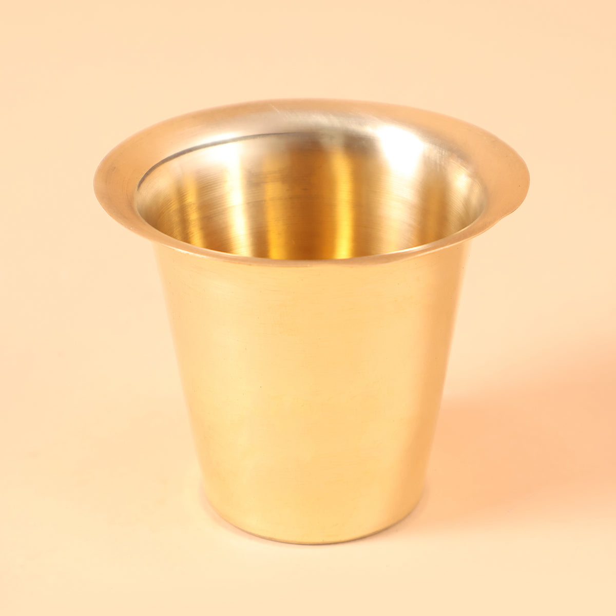 CD276 - Brass Serveware Set of 4