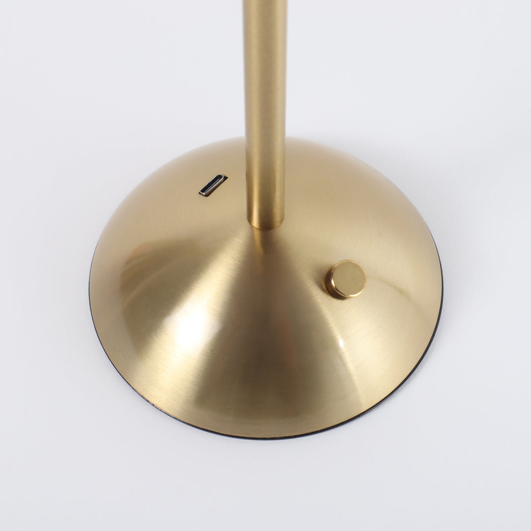 OG42- Veloura Portable LED Table Lamp