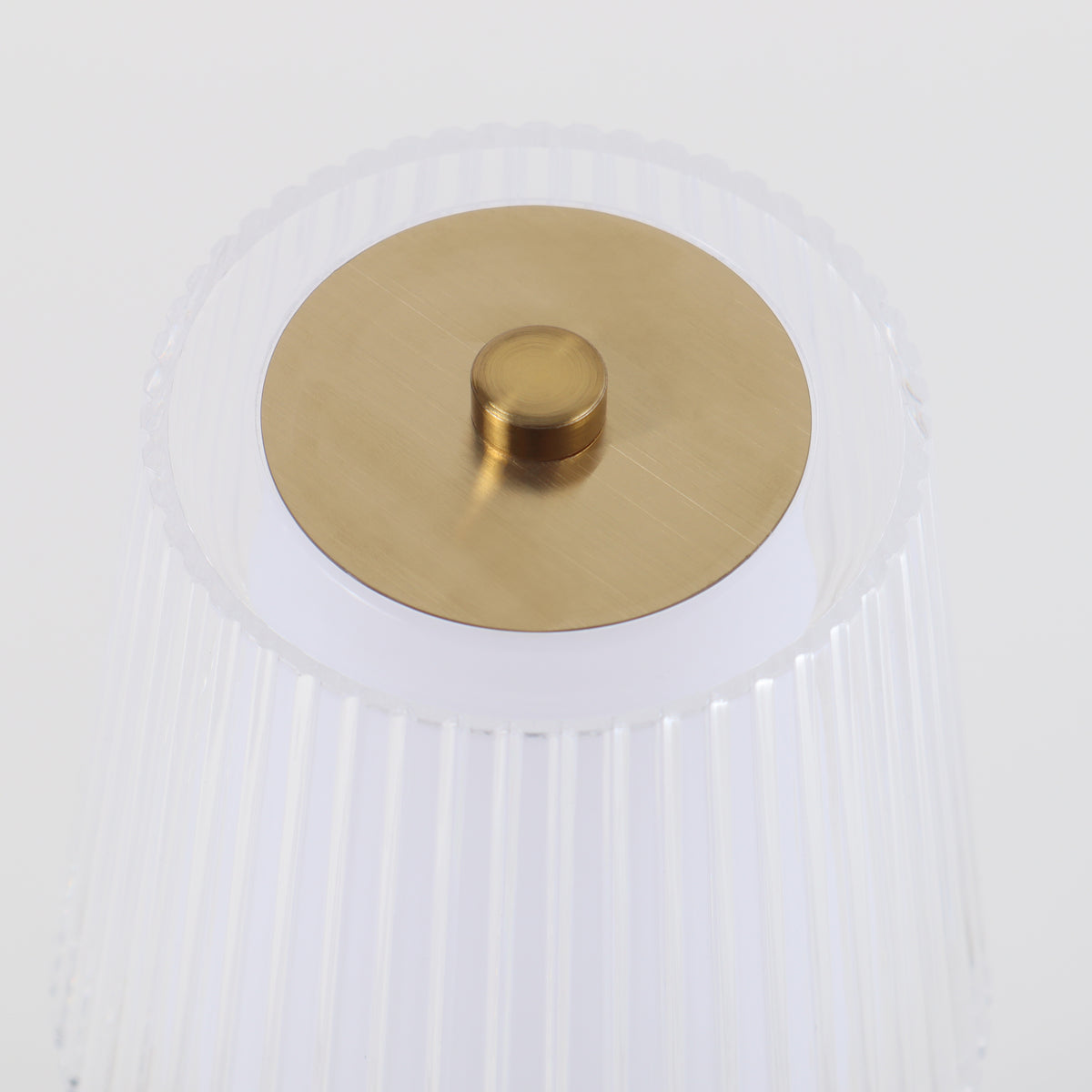 OG40- NovaTouch Portable LED Table Lamp