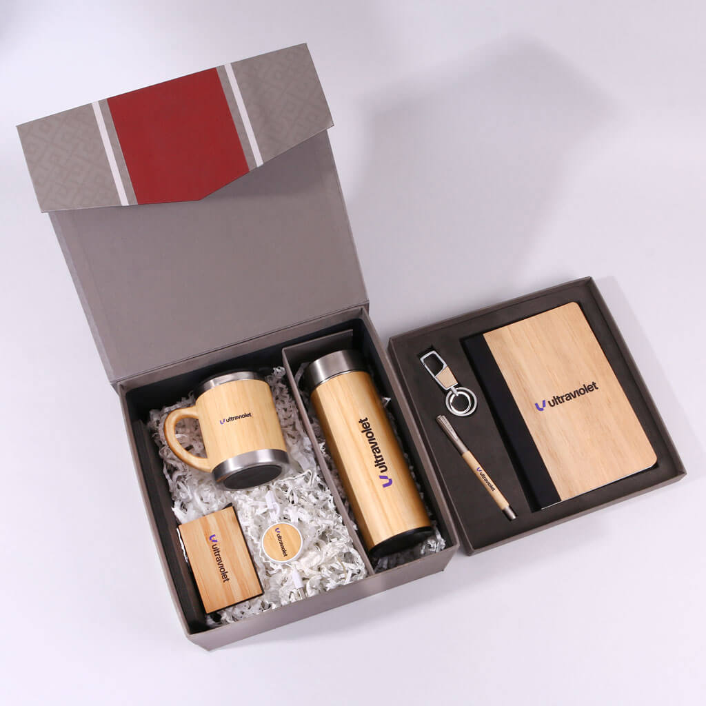 EJK98- 7-IN-1 Bamboo Gift Set