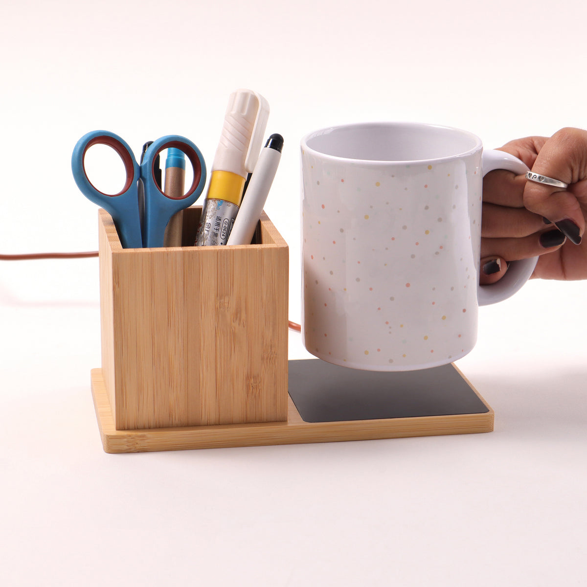 ED163- Bamboo Pen Stand & Cup Warmer