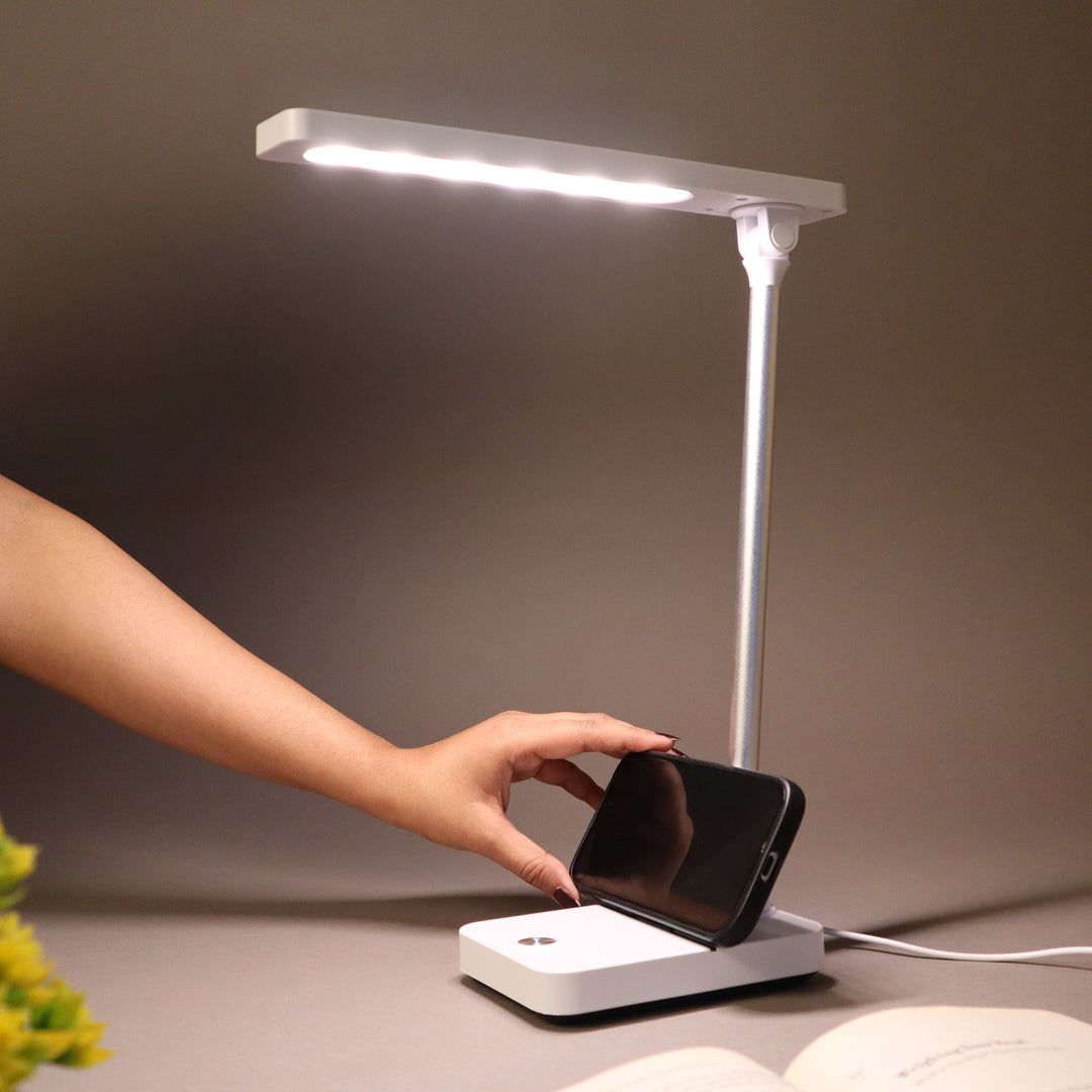 ED160- Foldable Desk Lamp