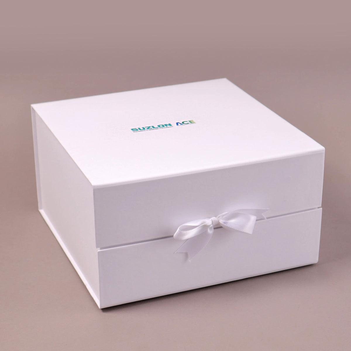 CGH86- Suzlon Corporate Hamper