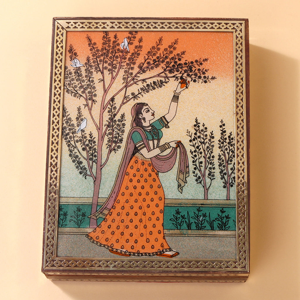 CGH67- Royal India Delight Hamper