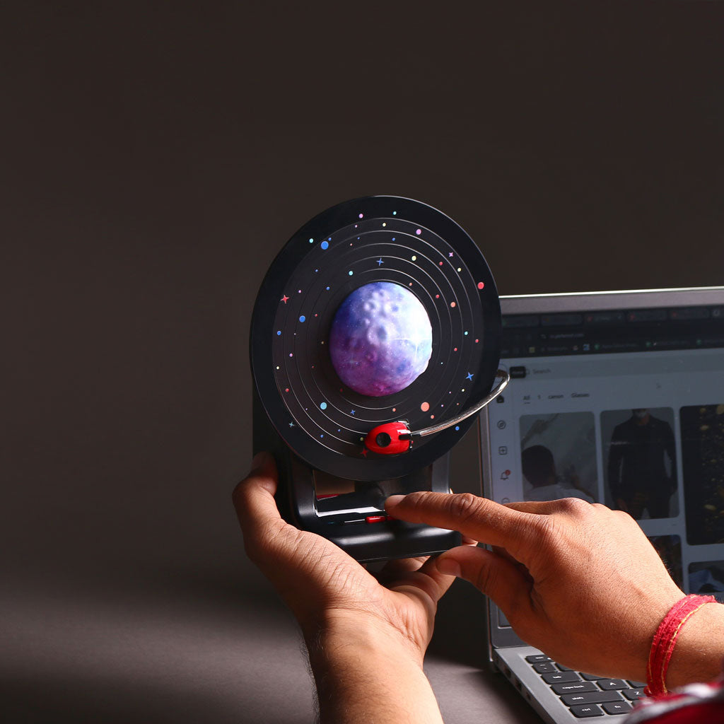 OG24- Orbit Glow Lamp with Speaker