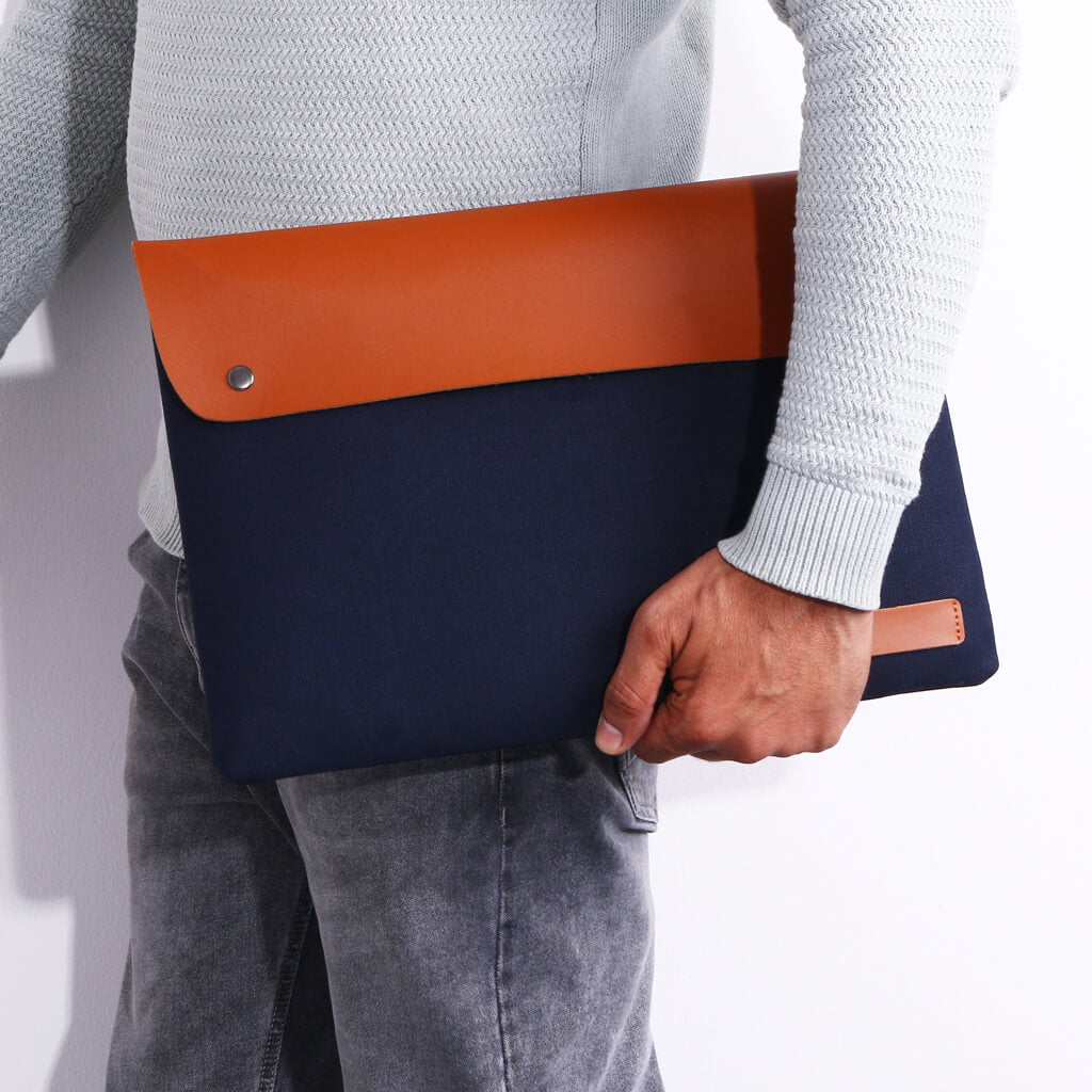 BSB21- Leather & Canvas Laptop Sleeve