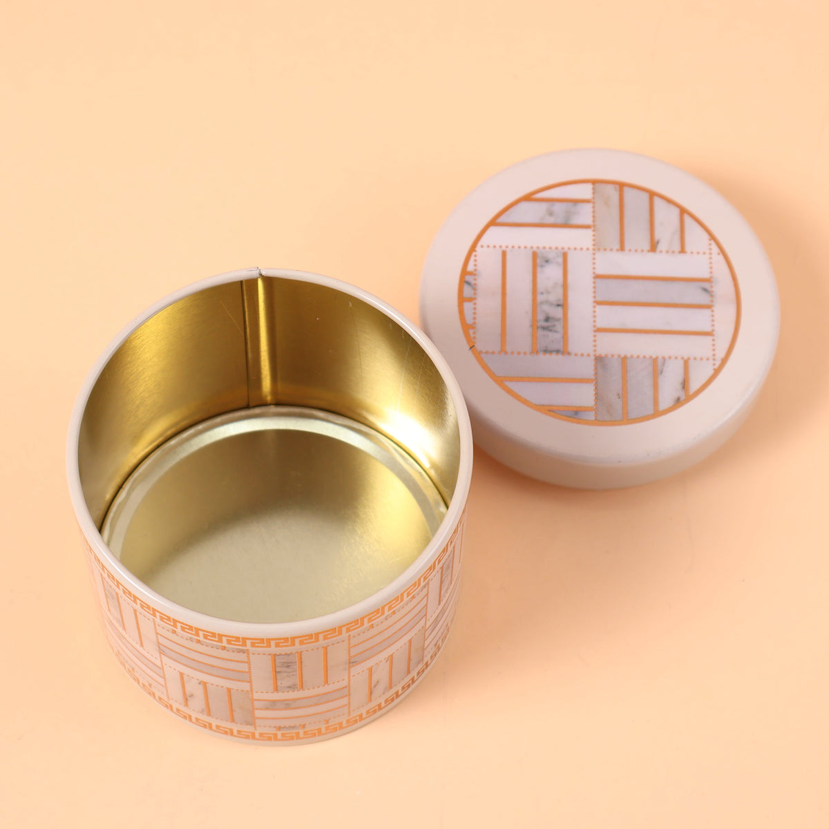 CD341- Tin jar