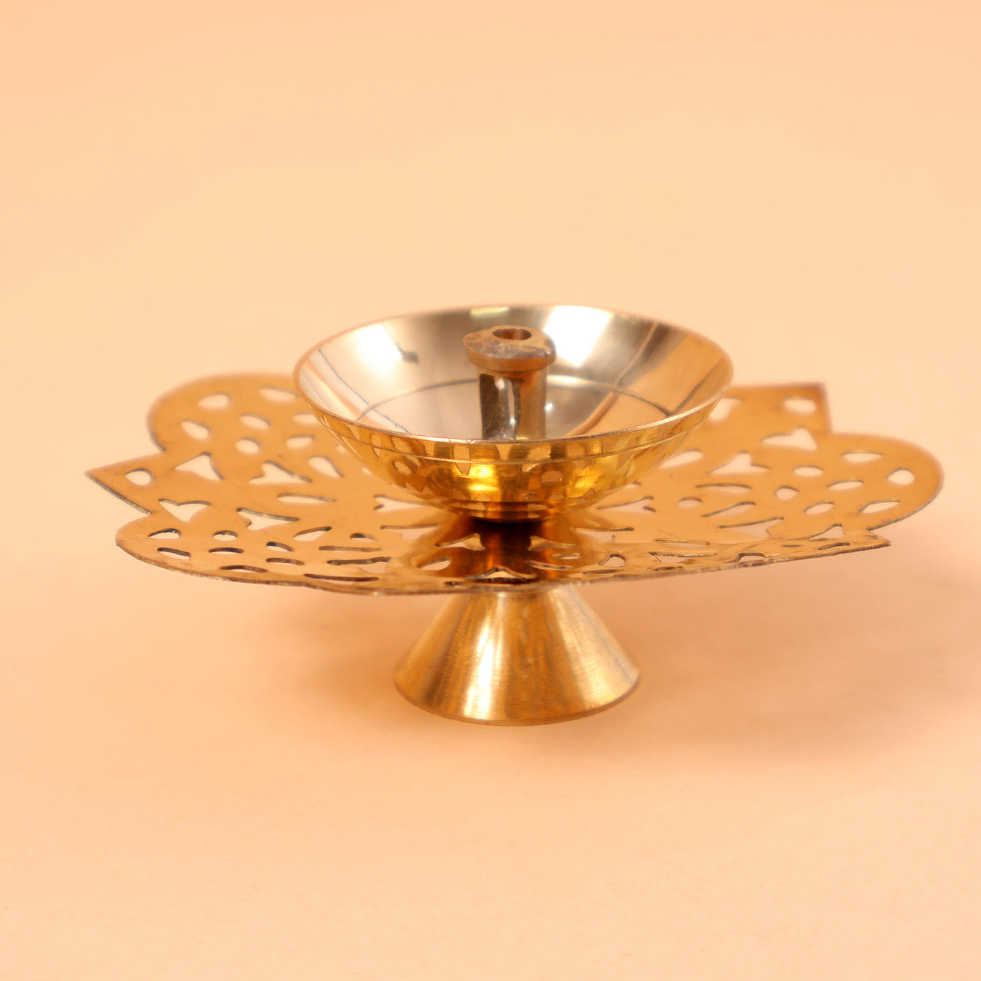 CD337- Metal Diya