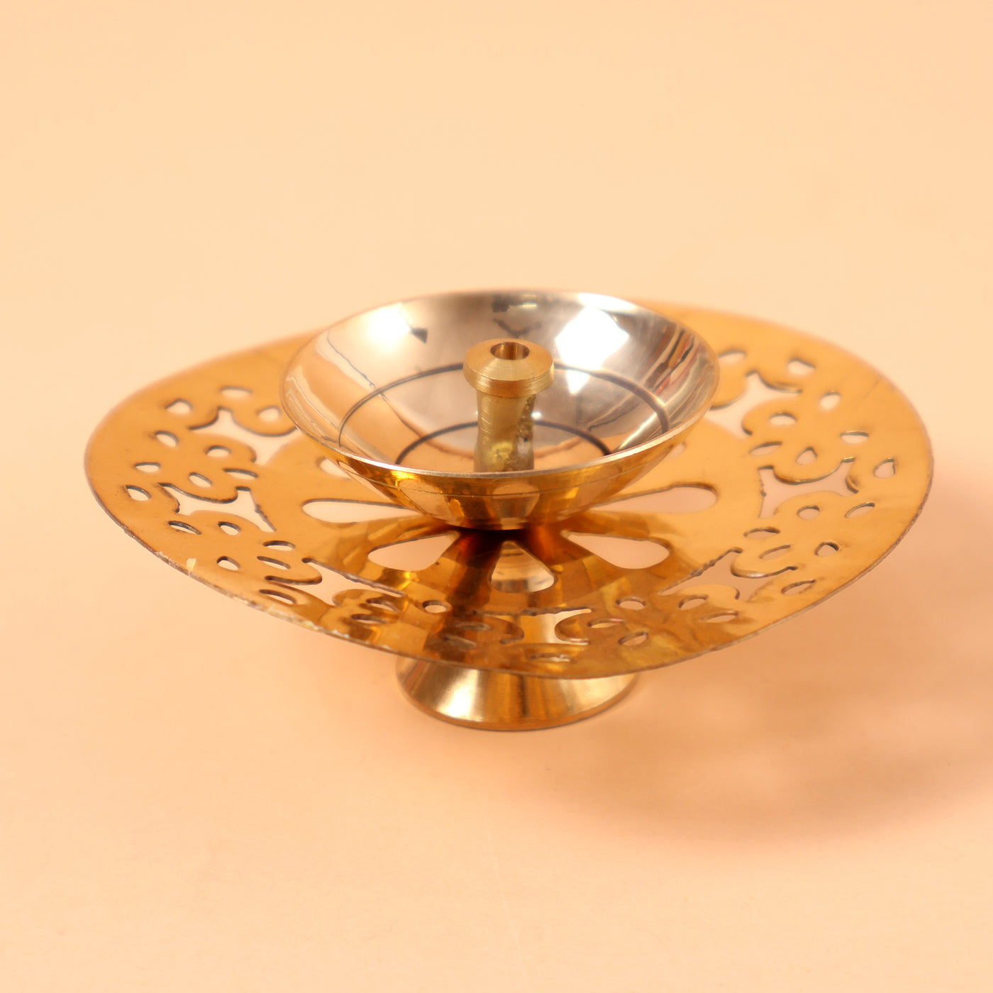 CD346- Metal Diya