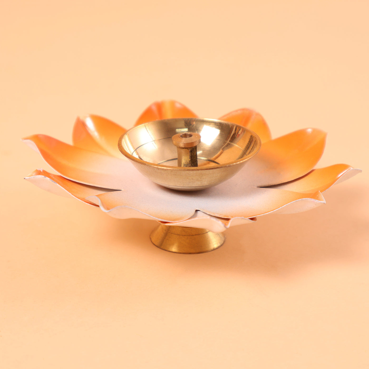 CD335- Flower Shape Metal Diya