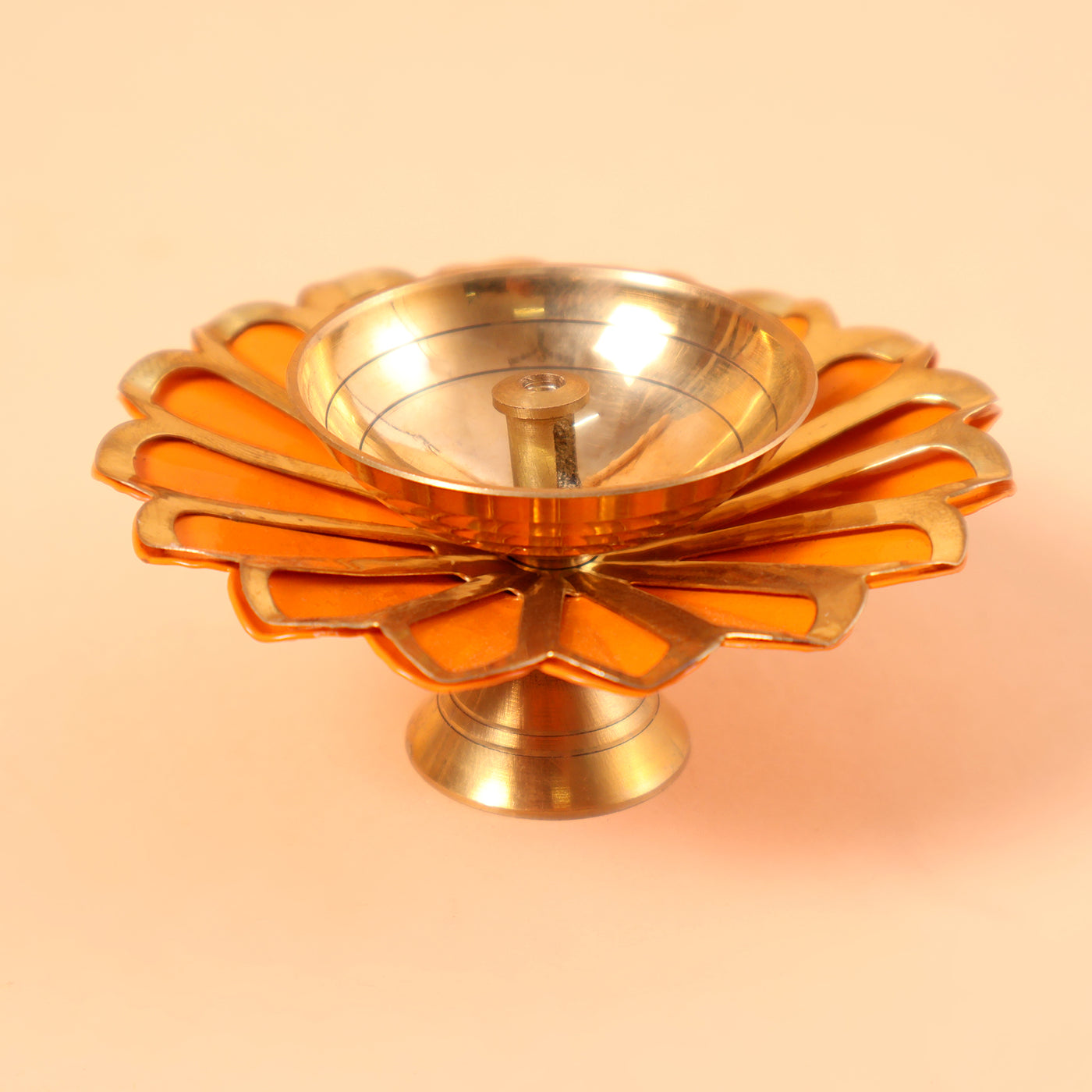 CD344- Flower Shaped Metal Diya