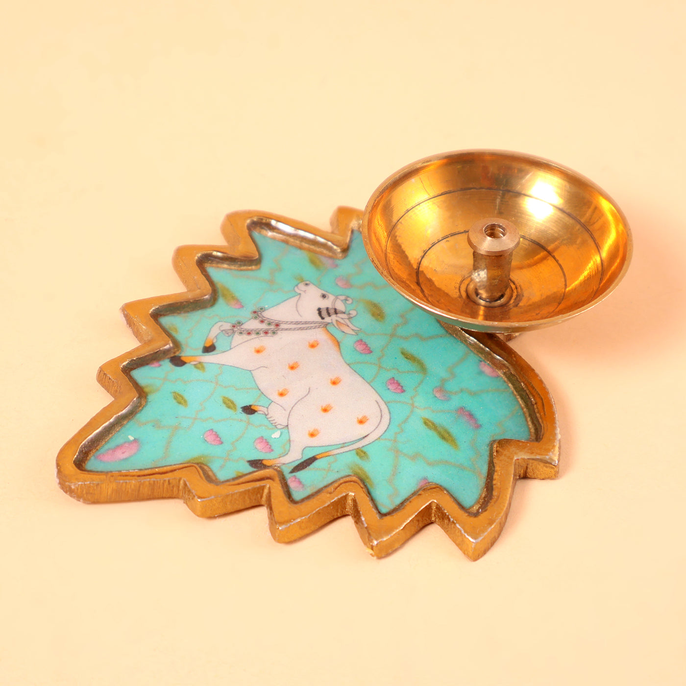 CD331- Gold Metal Diya