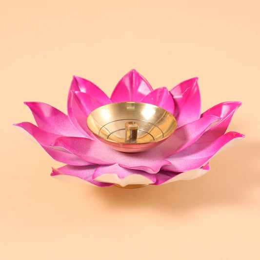 BSC13- Flower Shape Metal Diya
