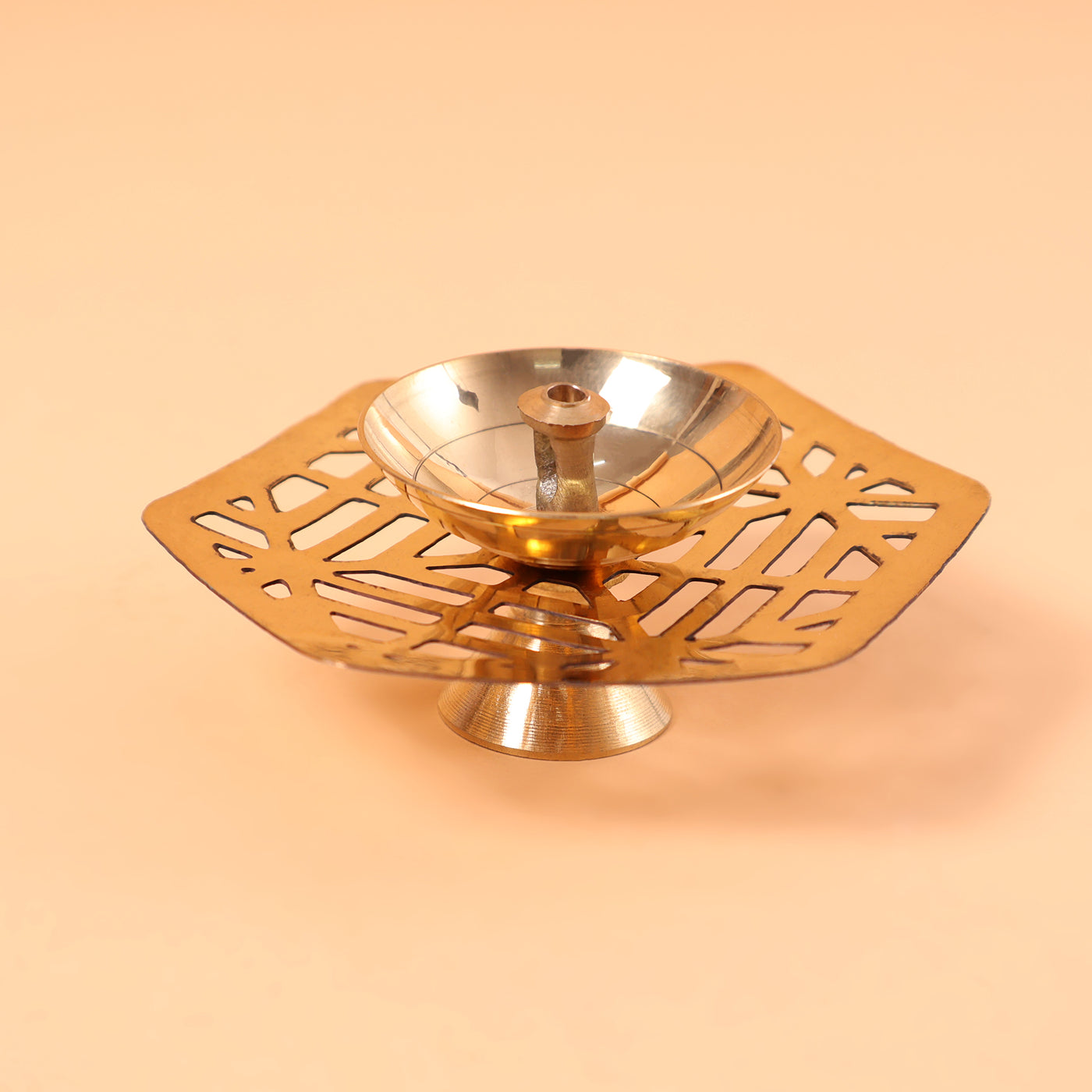 CD339- Metal Diya