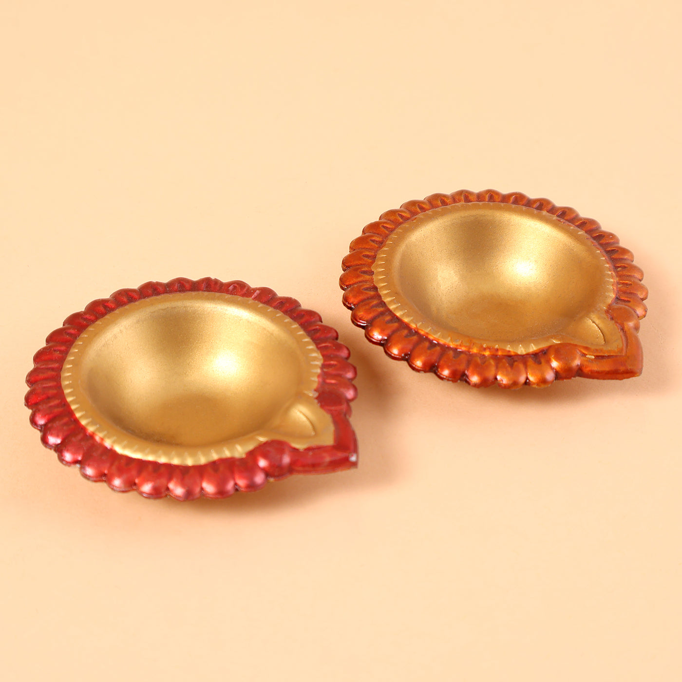 CD332- Metal Diya (Set of 2)