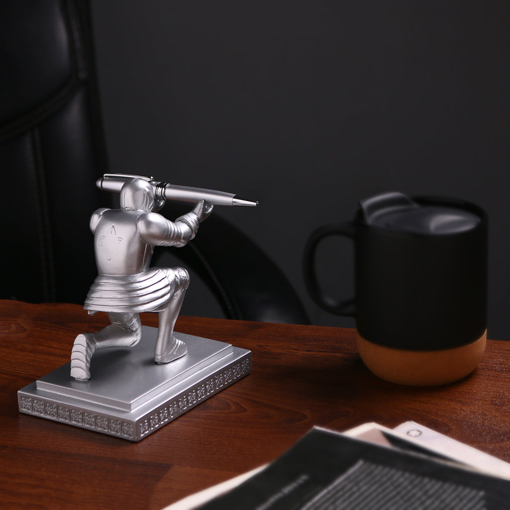 OG26- Knight Pen Holder