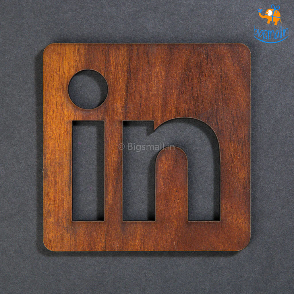 OE05- Customized Wooden Laser Cut Coaster (Set 0f 2)