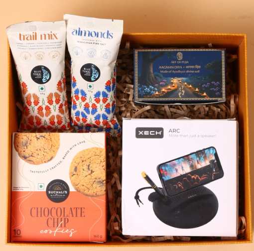 Rhythm & Munch Hamper
