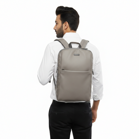 BSB338 - Kenneth Cole Apache Backpack