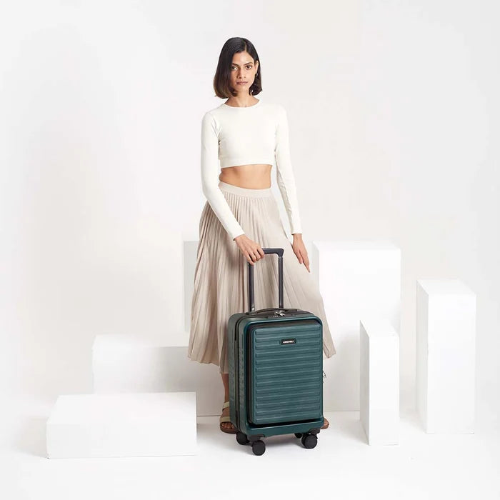 BSB251- Assembly Stark Green Cabin Hard Luggage
