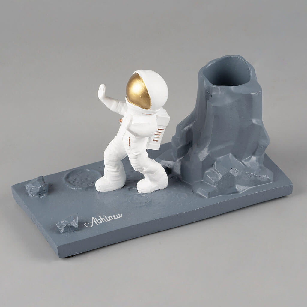 OE06- Astro Stationery and Phone Holder