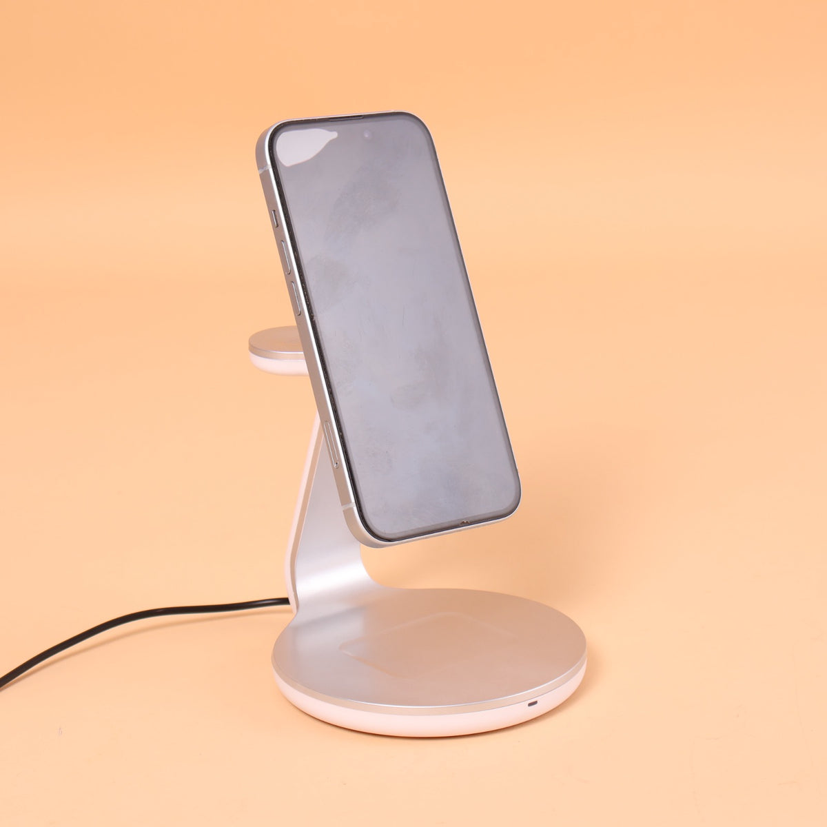 ED209- TrioDock Wireless Charger