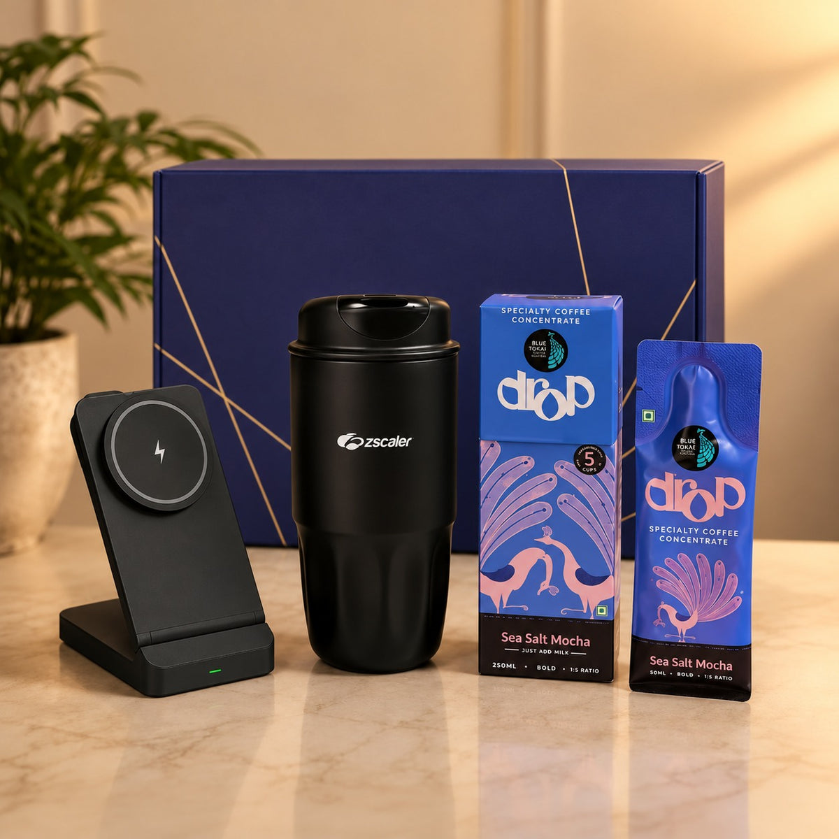 CGH102- Smart Custom Hamper
