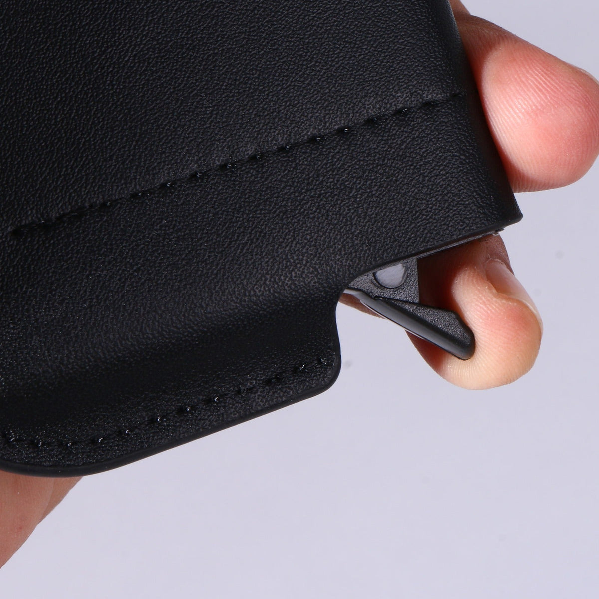 OE07- Automatic Pop-up Card Holder