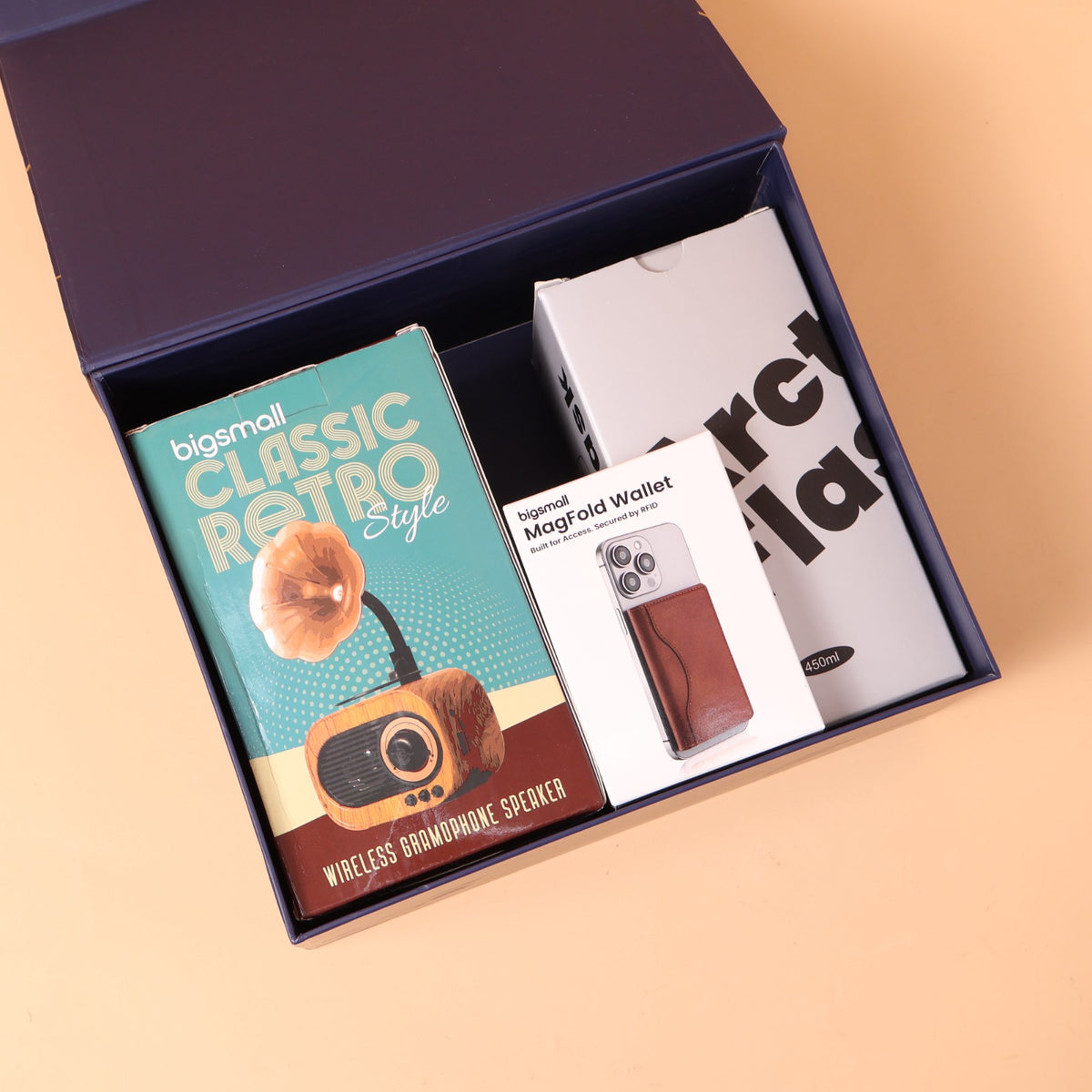 CGH99- Vintage & Flask Hamper