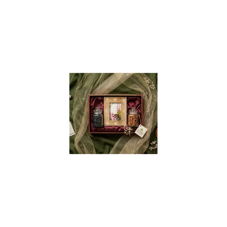 Samman corporate Diwali gift hamper by Bitter Berries