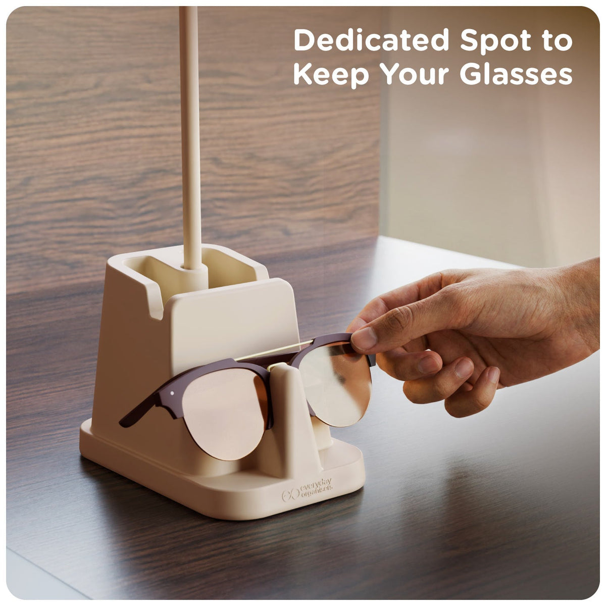Quuincy Desk Station Lite corporate desk organiser